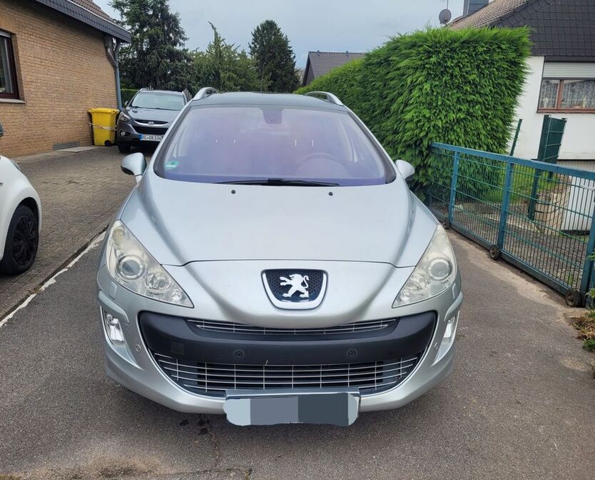 Peugeot 308 186.844 km 2.000 € Herzogenrath 52134