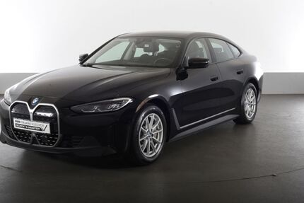 BMW i4 83.104 km 33.940 € Aachen 52078
