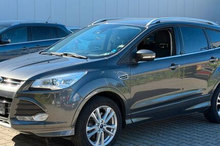 Ford Kuga 150.652 km 9.500 &euro; Alsdorf 52477