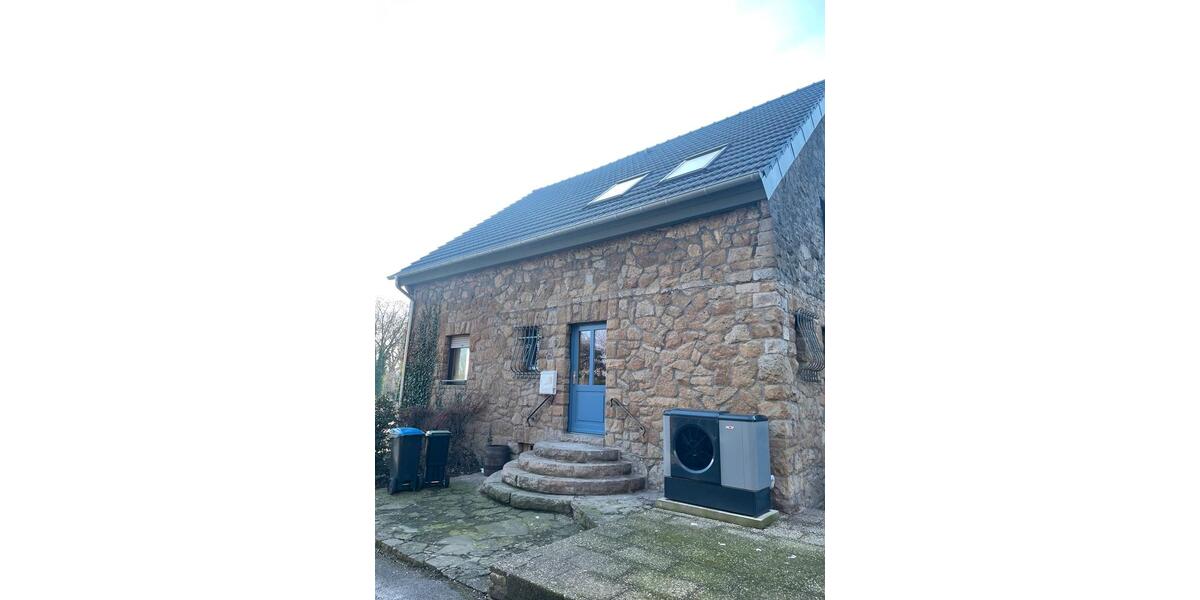 Dachgeschoßwohnung Aachen Aachen-Mitte - 3 Zimmer, 72 m&sup2;, 900&euro; | Angebot:25793347