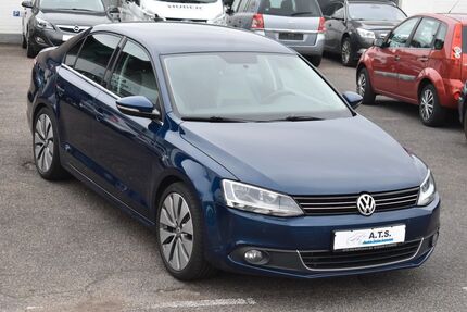 VW Jetta 220.000 km 6.700 € Hückelhoven 41836