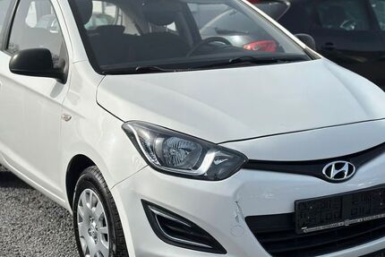 Hyundai i20 131.100 km 3.950 &euro; Düren 52349