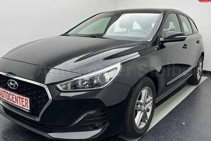 Hyundai i30 73.000 km 10.790 &euro; Stolberg 52222