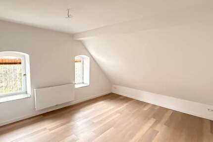 Wohnung Alsdorf - 3 Zimmer, 92 m&sup2;, 830&euro; | Angebot:26103083