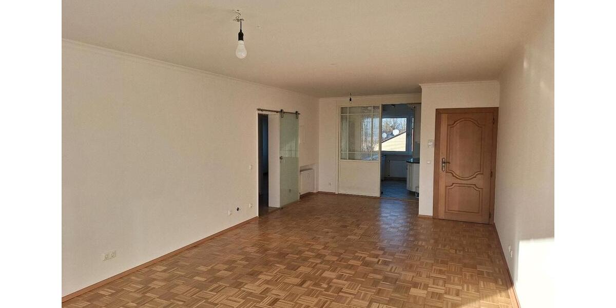 Etagenwohnung Geilenkirchen - 3 Zimmer, 82 m&sup2;, 1.000&euro; | Angebot:25363531