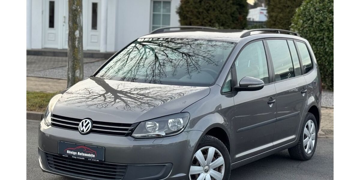 VW Touran 69.698 km 10.490 &euro; Jülich 52428