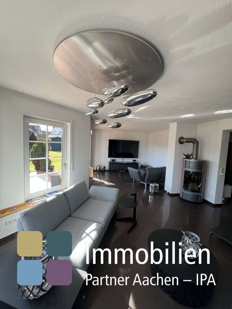Haus zum Kaufen in Monschau Höfen 579.000 € 180 m²