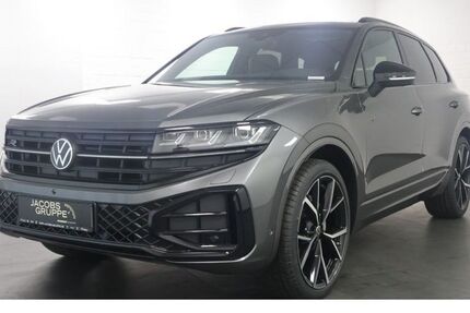 VW Touareg 8.556 km 83.940 € Alsdorf 52477