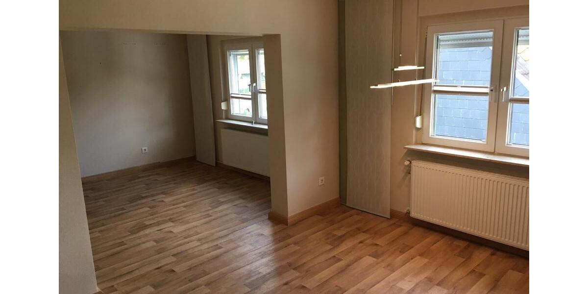 Einfamilienhaus Stolberg (Rhld.) Gressenich - 5 Zimmer, 140 m&sup2;, 1.075&euro; | Angebot:26229003