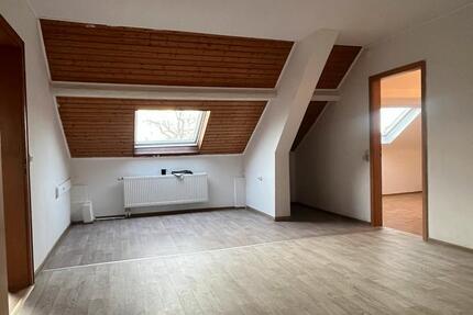 SCHÖNE 4 ZIMMER WOHNUNG zu Vermieten zimmer