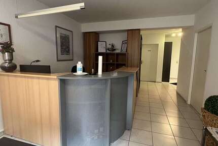 Büro in Düren 1.120 € 131.3 m² zimmer