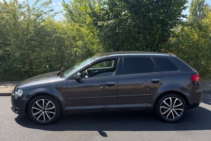 Audi A3 154.675 km 5.680 &euro; Düren 52355