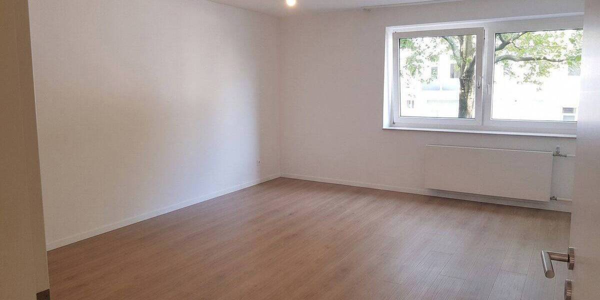 Etagenwohnung Aachen Aachen-Mitte - 2 Zimmer, 65 m&sup2;, 718&euro; | Angebot:26877568