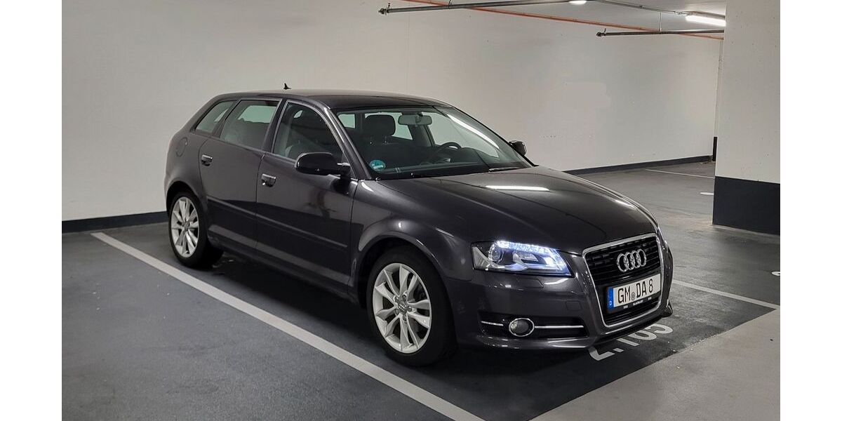 Audi A3 96.000 km 9.300 &euro; Aachen 52072