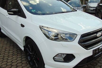 Ford Kuga 50.000 km 18.950 € Eschweiler 52249