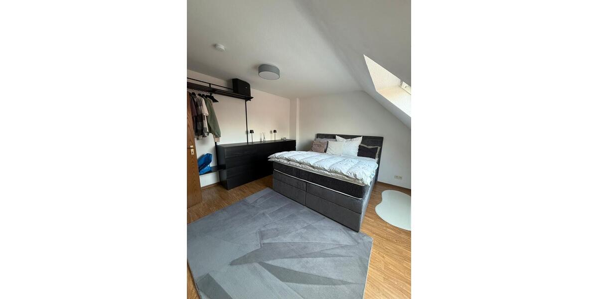 Dachgeschoßwohnung Baesweiler - 2 Zimmer, 70 m&sup2;, 740&euro; | Angebot:25723656