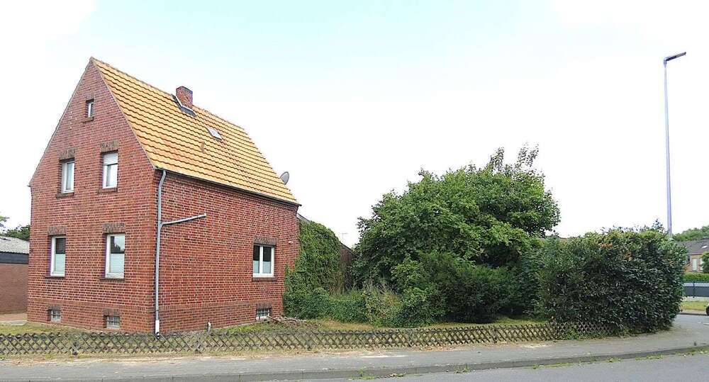 Haus zum Kaufen in Heinsberg 215.000 € 100 m²
