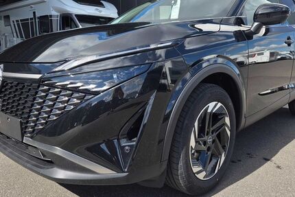 Nissan Qashqai 1.001 km 29.880 € Düren 52351