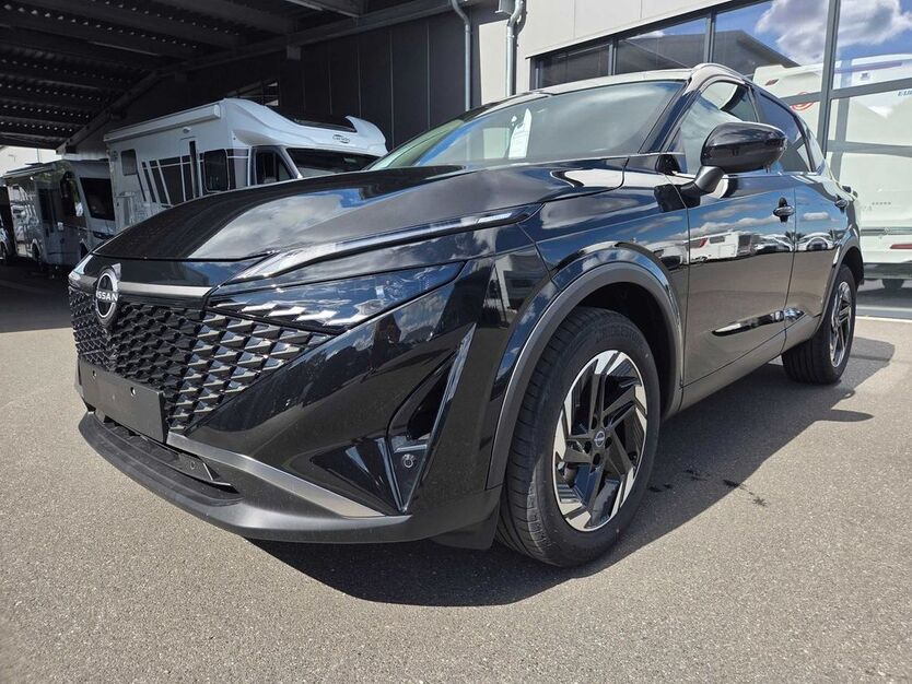 Nissan Qashqai 1.001 km 29.880 € Düren 52351