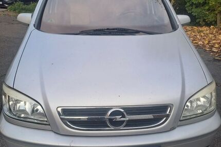 Opel Zafira 183.000 km 3.600 &euro; Eschweiler 52249