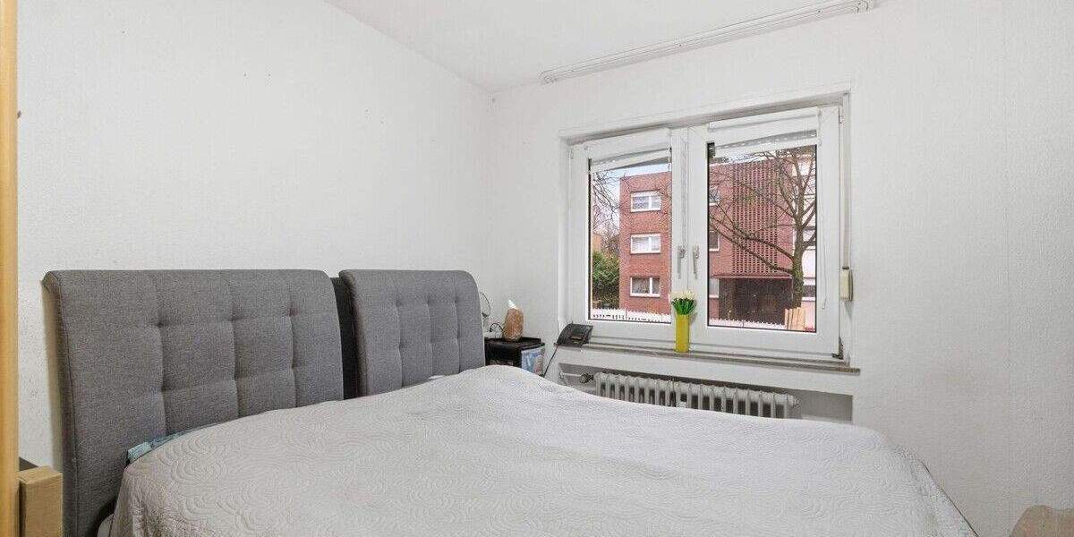 Großzügige Vier-Zimmer-Wohnung mit privatem Garten und Außenstellplatz in Aachen-Forst! 4 zimmer