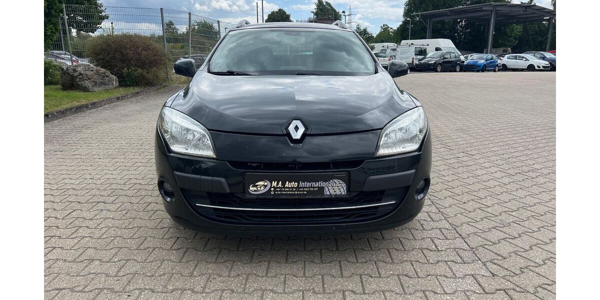 Renault Megane 151.000 km 1.990 &euro; Eschweiler 52249