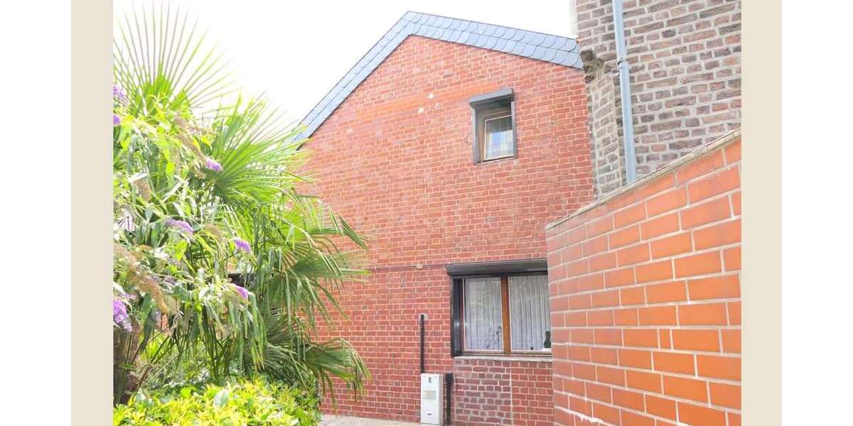 Haus zum Kaufen in Eschweiler 180.000 € 105 m² 4 zimmer