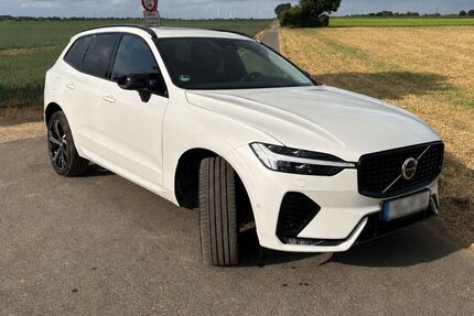 Volvo XC60 11.500 km 37.400 &euro; Übach-Palenberg 52531