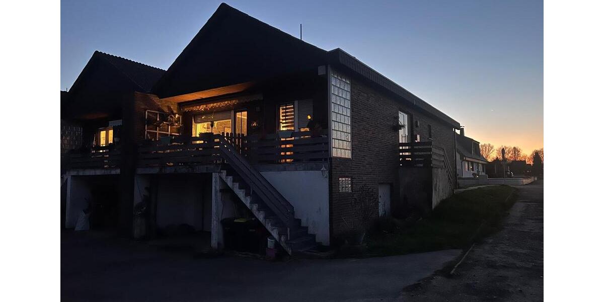 Doppelhaushälfte Geilenkirchen - 5 Zimmer, 120 m&sup2;, 800&euro; | Angebot:25636940