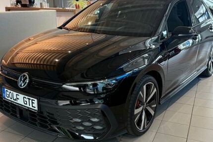 VW Golf 16.000 km 39.989 &euro; Baesweiler 52499