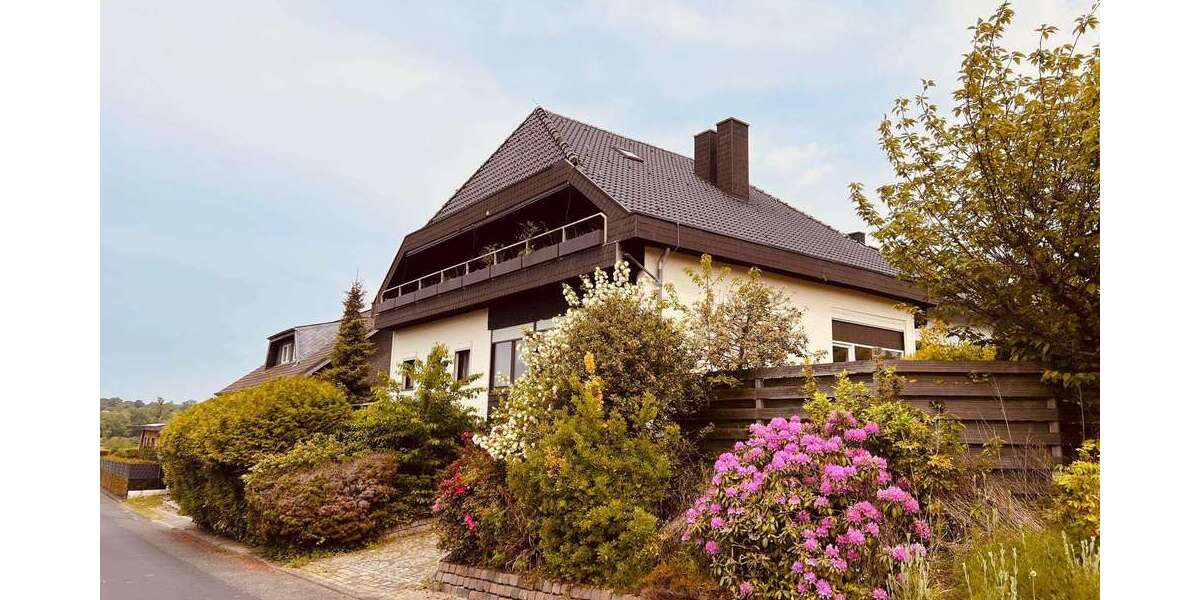 Einfamilienhaus Geilenkirchen - 7.5 Zimmer, 223 m&sup2;, 475.000&euro; | Angebot:26775354