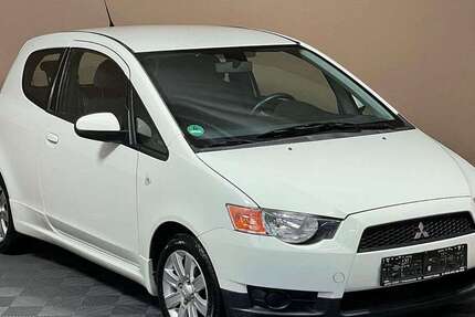 Mitsubishi Colt 66.861 km 5.500 &euro; Alsdorf / Zopp 52477
