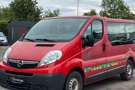 Opel Vivaro 254.661 km 5.499 &euro; Düren 52349
