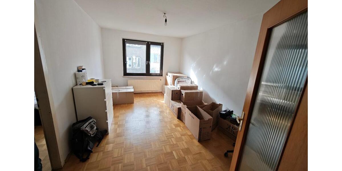 Etagenwohnung Aachen Aachen-Mitte - 3 Zimmer, 68 m&sup2;, 700&euro; | Angebot:25784095