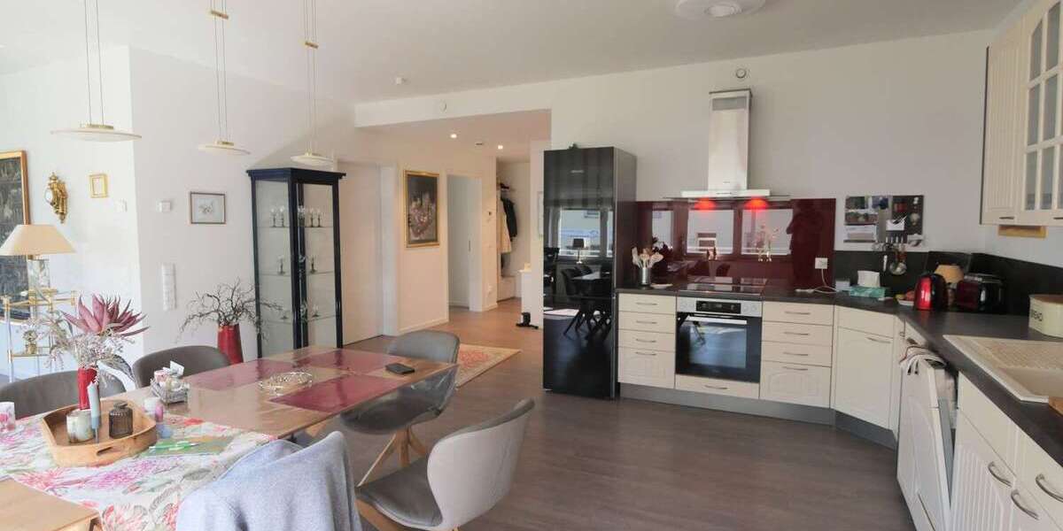 Etagenwohnung Aachen Oberforstbach - 3 Zimmer, 115 m&sup2;, 1.153&euro; | Angebot:26448481