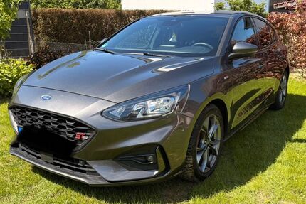 Ford Focus 75.000 km 15.900 &euro; Geilenkirchen 52511