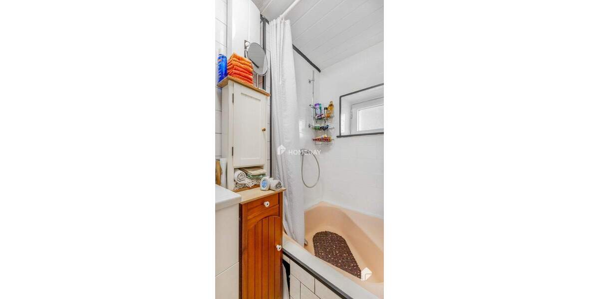 Charmantes Reihenmittelhaus in ruhiger Traumlage mit schönem Garten 3 zimmer