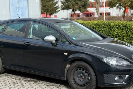 Seat Leon 116.416 km 5.990 &euro; Alsdorf 52477