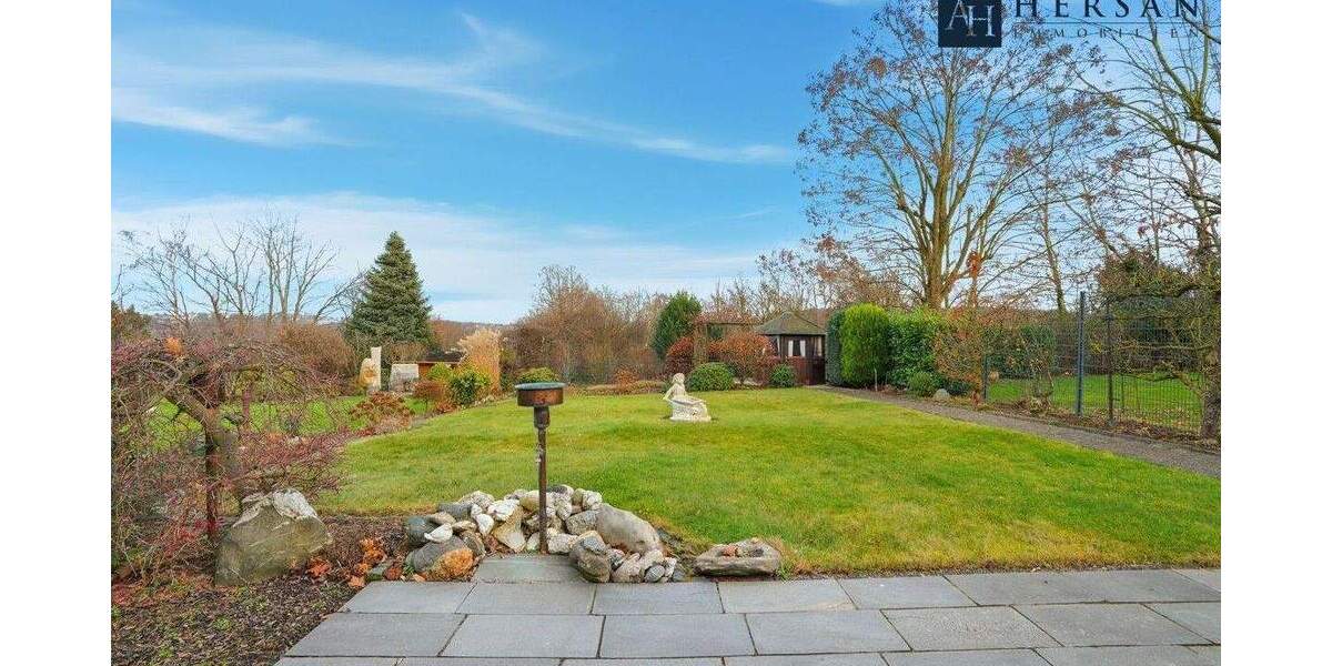 Stilvolles Bungalow in familienfreundlicher Lage von Stolberg - vollunterkellert! 3 zimmer