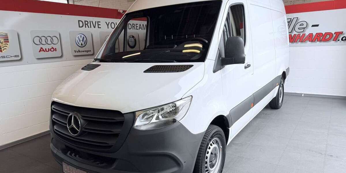 Mercedes-Benz Sprinter 31.985 km 31.990 &euro; Stolberg 52223