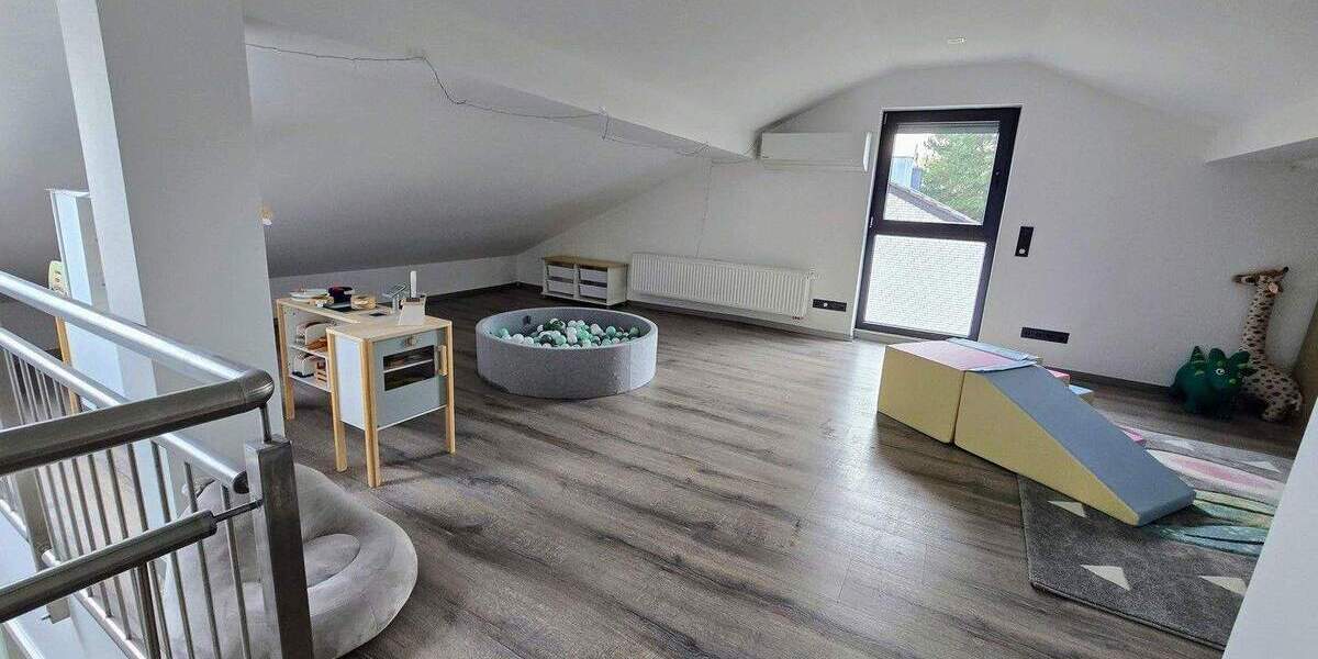 Doppelhaushälfte Aachen Aachen-Mitte - 1 Zimmer, 217 m&sup2;, 1.249.000&euro; | Angebot:25820149