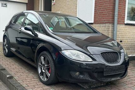 Seat Leon 250.600 km 2.500 &euro; Aachen 52080