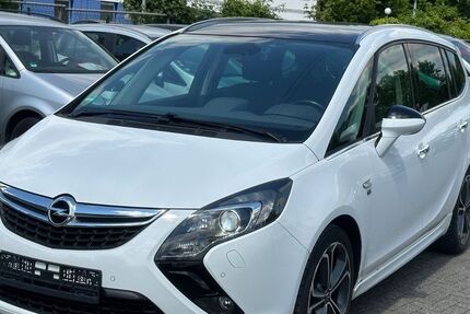 Opel Zafira 220.000 km 6.200 € Aachen 52070