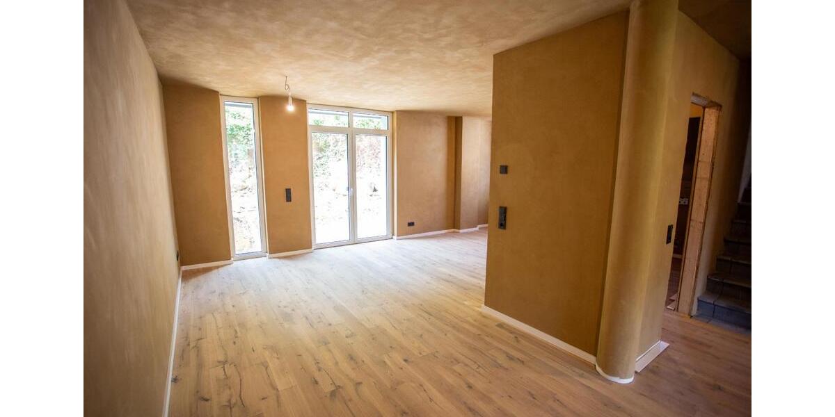 Traumhaus in Vicht, Erstbezug, 5 Zimmer Büro Apartment 5 zimmer