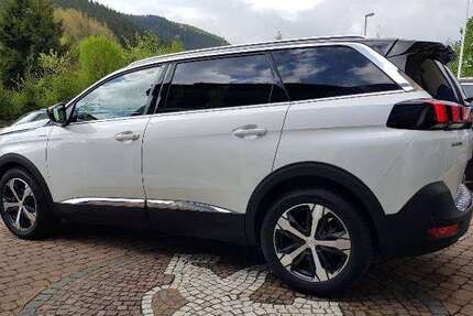 Peugeot 5008 100.000 km 17.499 &euro; Aachen, Stadt 52072
