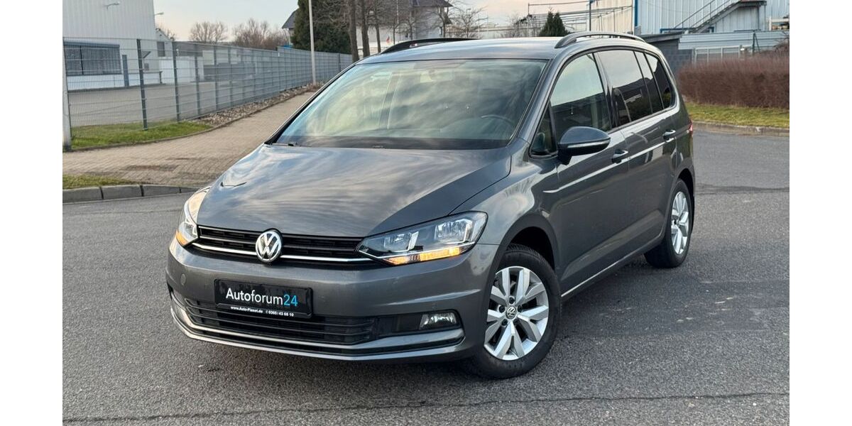 VW Touran 98.000 km 14.999 &euro; Jülich 52428