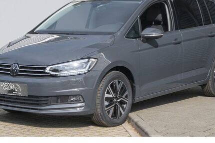 VW Touran 3.333 km 43.680 &euro; Düren 52351