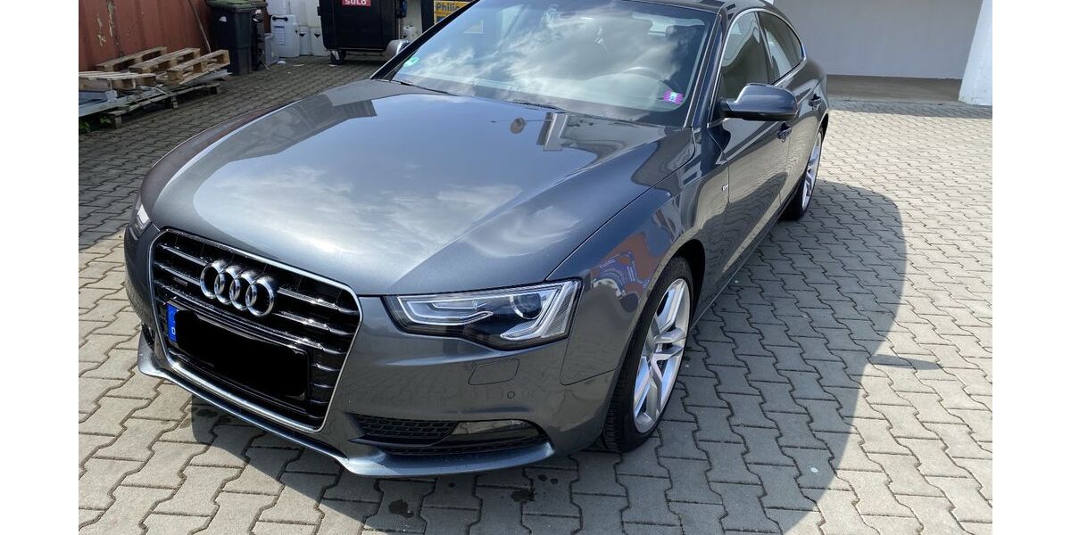 Audi A5 177.000 km 14.999 &euro; Aachen 52070