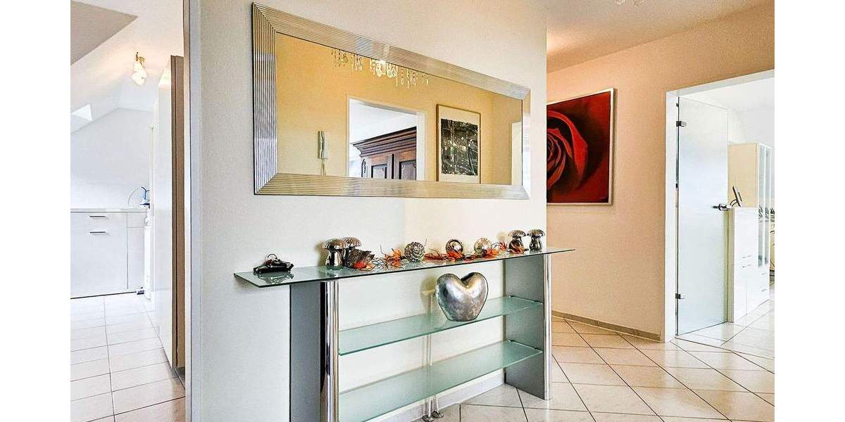 Etagenwohnung Baesweiler - 3 Zimmer, 91 m&sup2;, 299.000&euro; | Angebot:25697827