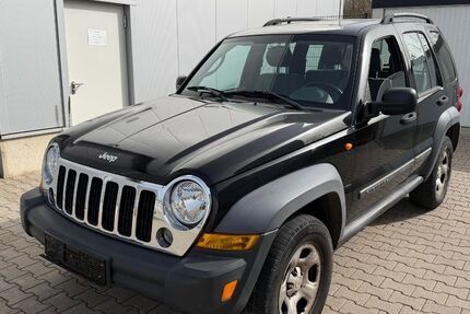 Jeep Cherokee 86.000 km 5.310 &euro; Simmerath 52152